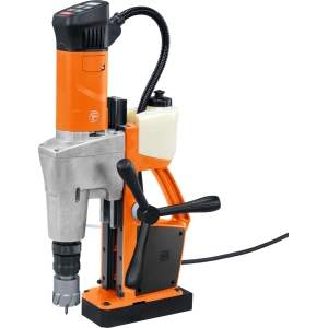 Trapano con base elettromagnetica